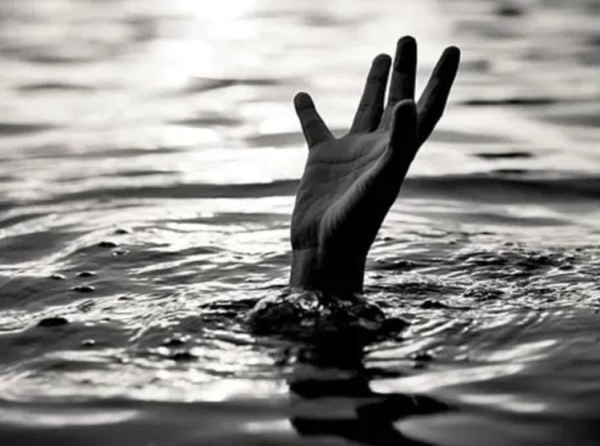 തിരുവനന്തപുരത്ത് നീന്തൽ കുളത്തിൽ  വിദ്യാർത്ഥികൾ മുങ്ങിമരിച്ചു