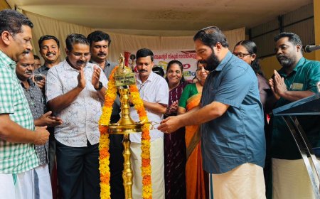 നാവായിക്കുളം ഗവ: ഹയർസെക്കൻഡറി സ്കൂളിൽ നടന്ന പ്രതിഭാ സംഗമം സിപിഎം ജില്ലാ സെക്രട്ടറി അഡ്വ:വി. ജോയി എം. എൽ. എ ഉദ്ഘാടനം ചെയ്യുന്നു.