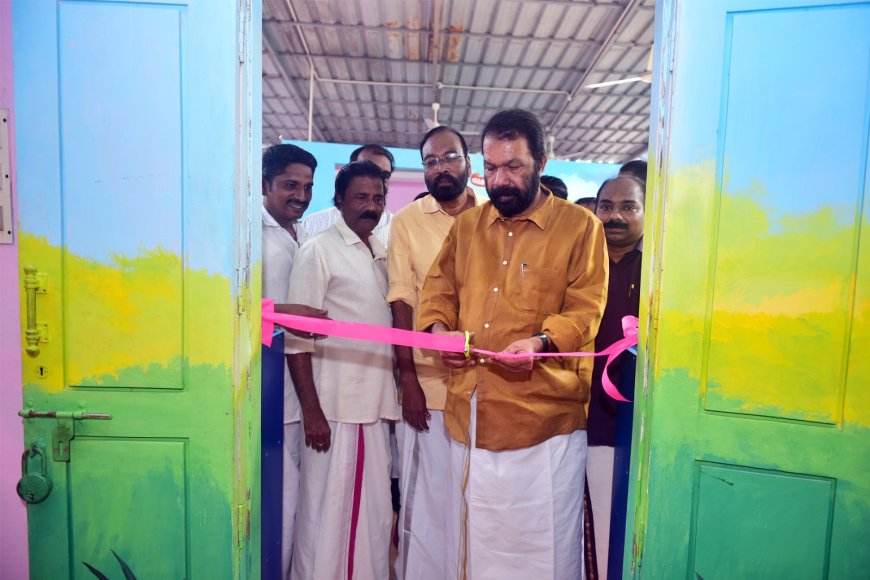 ബാലരാമപുരം ബി ആർ സിപുതുച്ചൽ ഗവൺമെൻറ് എൽ പി സ്കൂൾ വർണ്ണ കൂടാരം  മന്ത്രി ശിവൻകുട്ടി ഉദ്ഘാടനം നിർവഹിക്കുന്നു