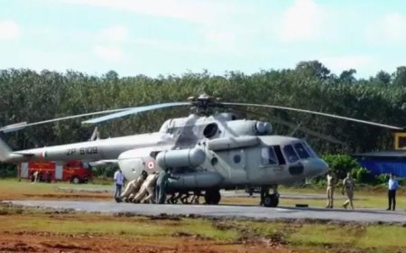 രാഷ്ട്രപതി ഇറങ്ങിയ ഹെലികോപ്റ്ററിന്റെ ടയറുകൾ കോൺക്രീറ്റിൽ താഴ്ന്നു. പൊലീസും ഫയർഫോഴ്സും ചേർന്ന് തള്ളിനീക്കി