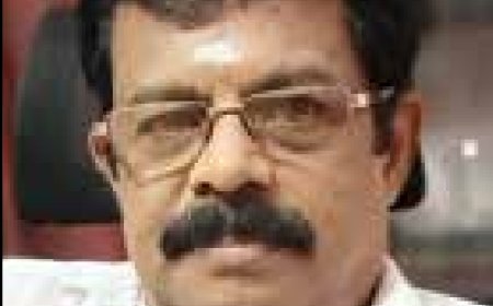 ജേർണലിസ്റ്റ് മീഡിയ ക്ലബ്ബിന്റെ നിറവ് 2025 ആദരവ് സത്യമേവ ന്യൂസ്‌ ചീഫ് എഡിറ്ററും  ഫെഡറേഷൻ ഓഫ് വർക്കിംഗ്‌ ജേർണലിസ്റ്റ് കേരള യുടെ സംസ്ഥാന പ്രസിഡന്റുമായ  എ പി ജിനൻ ഏറ്റുവാങ്ങി.