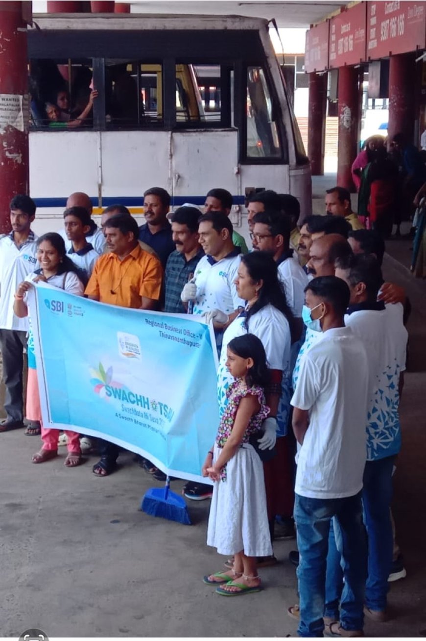 നെയ്യാറ്റിൻകരക്ക് അഭിമാനം: എസ്.ബി.ടി. ജീവനക്കാരും കെ.എസ്.ആർ.ടി.സി. ജീവനക്കാരും ചേർന്ന് ബസ് സ്റ്റാൻഡ് ശുചീകരിച്ചു