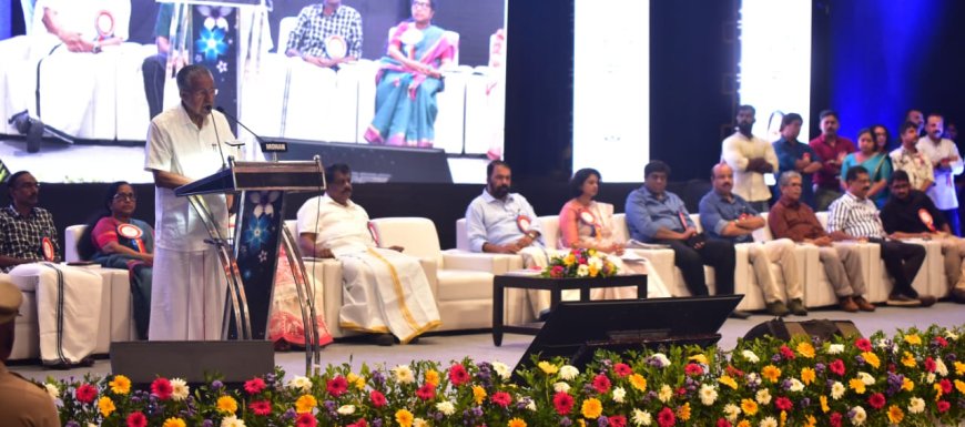 *പൊതുവിദ്യാഭ്യാസമേഖല രാജ്യത്തിന് മാതൃക: മുഖ്യമന്ത്രി*