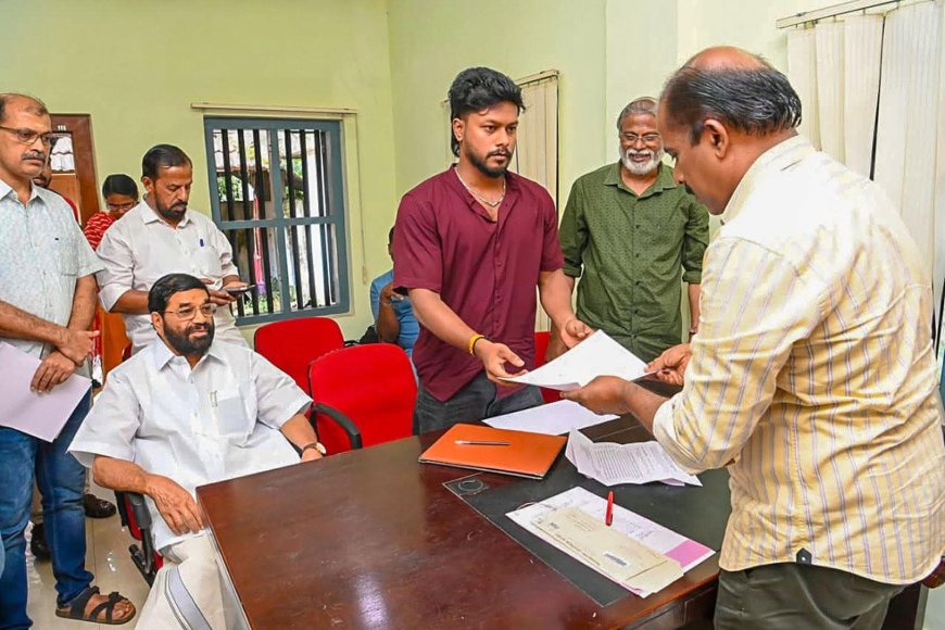 *കേരള മുഖ്യമന്ത്രി യുടെ facebook post*