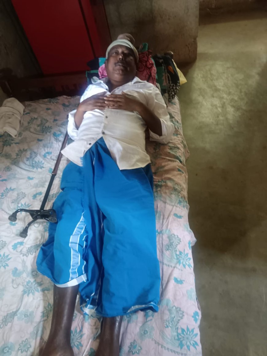 ആകാശവാണിയിലെ മുൻ ഗായകൻ    ഇരുവൃ ക്കകളും തകരാറിലായി  തുടർചികി ത്സയ്ക്കായി സുമനസ്സുകളുടെ സഹായംതേടുന്നു: സന്നദ്ധ സംഘടനകളോ ബന്ധപ്പെട്ട ജനപ്രതിനിധികളോ  തിരിഞ്ഞു നോക്കുന്നില്ലെന്ന് ആക്ഷേപം.