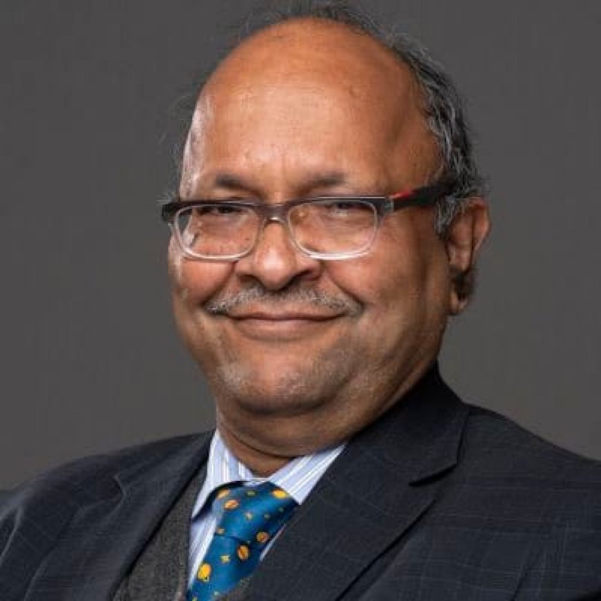 നാലാമത് പത്മശ്രീ ഡോ. എം. കൃഷ്ണൻനായർ പുരസ്കാരം പ്രൊഫ. ജി.കെ. രഥിന്