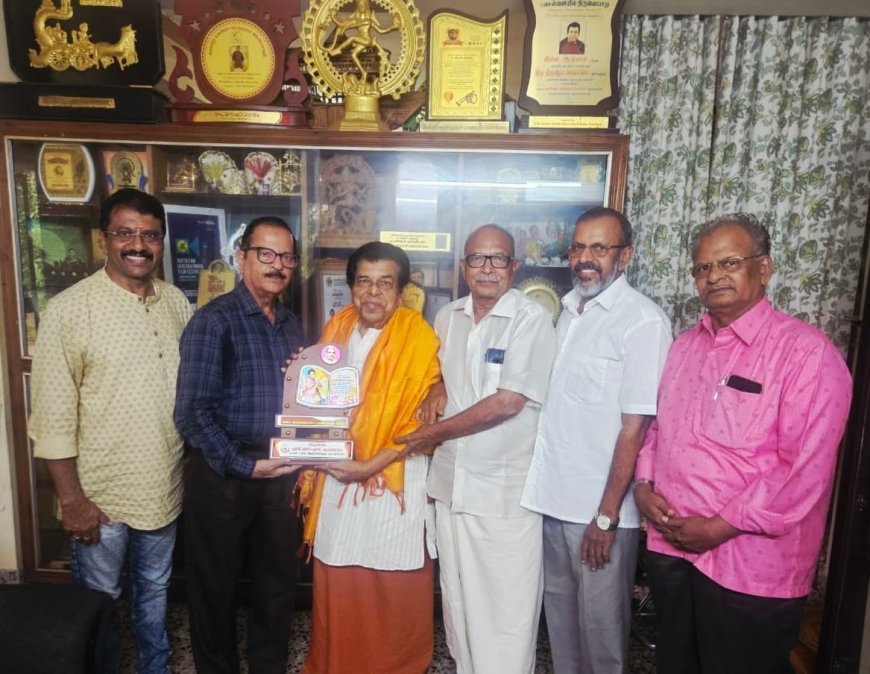 പ്രസിദ്ധ നാഗസ്വര വിദ്വാൻ കലൈമാമണി തിരുവിഴ ജയശങ്കറിനെ ആദരിച്ചു.