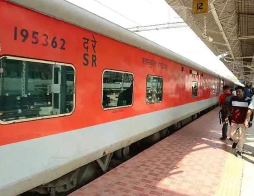 രാമേശ്വരത്തേക്ക്പോകുന്ന സഞ്ചാരികളുടെ പ്രിയപ്പെട്ട ട്രെയിനായി മാറി അമൃത എക്സ്പ്രസ്.