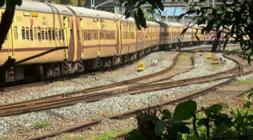 വടകര വണ്ണാത്തി റെയിൽവേ ഗേറ്റിനു സമീപം മധ്യവയ്‌സ്‌കൻ ട്രെയിൻ തട്ടി മരിച്ചു