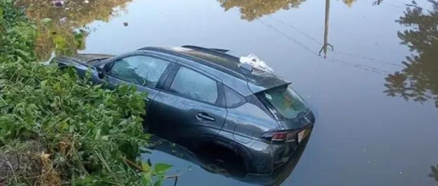 കാർ തോട്ടിലേക്ക് മറിഞ്ഞ് യുവാവിന് ദാരുണാന്ത്യം