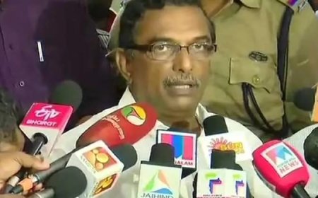 *സ്വര്‍ണ്ണക്കൊള്ള; മുന്‍ പ്രസിഡന്റ് എ പത്മകുമാറിനെ പ്രത്യേക അന്വേഷണസംഘം ഉടൻ ചോദ്യം ചെയ്യും*