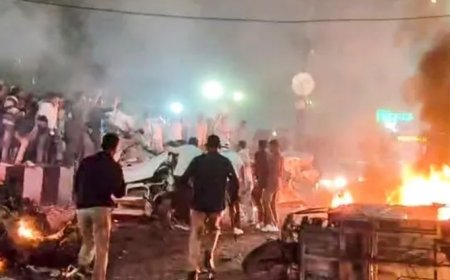 ഡൽഹി സ്ഫോടനം. പൊട്ടിത്തെറിച്ചത് നിർമാണം പൂർത്തിയാകാത്ത ബോംബ്. ആസൂത്രിത ആക്രമണമല്ലെന്ന് ഉന്നത വൃത്തങ്ങൾ