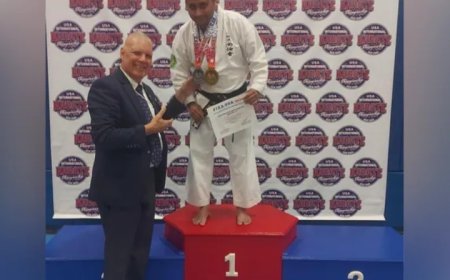 യുഎസ് ഇന്റർനാഷണൽ കരാട്ടെ ചമ്പ്യാൻഷിപ്പിൽ മെഡലുകൾ നേടി മലയാളി യുവാവ്