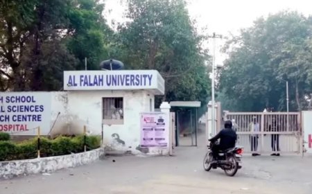 ചെങ്കോട്ട സ്ഫോടനം.പ്രതികളുടെ മുറികളിൽ നിന്ന് ഡയറികളും നോട്ട്ബുക്കുകളും കണ്ടെത്തി. ഡയറിയിലെ വിവരങ്ങൾ ആസൂത്രിത ഭീകരാക്രമണ പദ്ധതികളെക്കുറിച്ചെന്ന് സൂചന