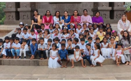 ശിശുദിനത്തില്‍ നേരറിവിനായി കുരുന്നുകള്‍ ശിവഗിരിയിലെത്തി