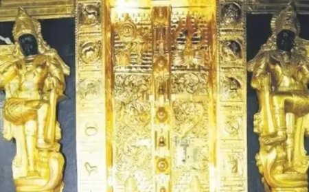 ശബരിമല സ്വർണ്ണകൊള്ള: സന്നിധാനത്ത് ശാസ്ത്രീയ പരിശോധന നടത്താൻ എസ്ഐടി സംഘം.  ശ്രീകോവിലിലെ ദ്വാരപാലക പാളി, കട്ടിളപ്പാളി എന്നിവയുടെ സാമ്പിൾ ശേഖരിക്കും