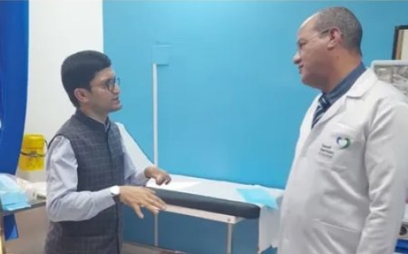 സൗദി ബസ് അപകടത്തിൽ നിന്ന് രക്ഷപ്പെട്ടത് ഒരാൾ മാത്രം; സന്ദർശിച്ച് ഇന്ത്യൻ കോൺസൽ ജനറൽ