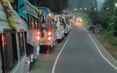 എരുമേലിയിൽ ഗതാഗത കുരുക്കിന് പരിഹാരമില്ല, വാഹനങ്ങൾ ഇഴഞ്ഞു നീങ്ങുന്ന അവസ്ഥ.  ജനങ്ങളും തീർഥാടകരും വലയുന്നു