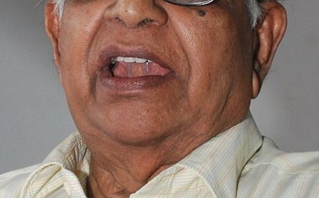 *പി. ഗോവിന്ദപ്പിള്ളയുടെ 13-ാം ചരമവാർഷികം: ടി.എം. കൃഷ്ണയ്ക്ക് ദേശീയ പുരസ്‌കാരം സമ്മാനിക്കും;ചടങ്ങിൽ ടി.എം.കൃഷ്ണയുടെ കച്ചേരിയും*