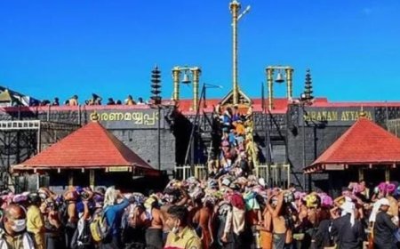 ശബരിമലയിൽ സ്ത്രീകൾക്കും കുട്ടികൾക്കും ദർശനത്തിന് ക്രമീകരണം; ബോർഡ് യോഗം ഇന്ന്