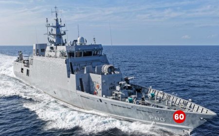 *ഇന്ത്യയുടെ സ്വന്തം യുദ്ധകപ്പൽ INS മാഹി കമ്മീഷൻ ചെയ്തു* .  ഇന്ത്യ തദ്ദേശീയമായി നിർമിച്ച അന്തർവാഹിനി പ്രതിരോധ യുദ്ധക്കപ്പലായ ഐഎൻഎസ് മാഹി നാവികസേന നീറ്റിലിറക്കി.മലബാർ തീരത്തെ ചരിത്രപ്രധാനമായ തീരദേശ നഗരമായ മാഹിയുടെ പേരിലാണ് കപ്പൽ അറിയപ്പെടുക. കൊച്ചി കപ്പൽശാലയിൽ 80 ശതമാനവും തദ്ദേശിയ സാങ്കേതിക വിദ്യ ഉപയോഗിച്ചാണ് കപ്പൽ നിർമ്മിച്ചത്.