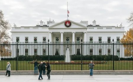 വൈറ്റ് ഹൗസിനു സമീപം വെടിവയ്പ്. രണ്ട് സൈനികർക്ക് ഗുരുതര പരിക്ക്. അക്രമി അഫ്ഗാൻ സ്വദേശിയെന്ന് സൂചന