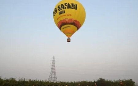 ഇനി ആകാശത്ത് പറക്കാം; യമുനാ തീരത്ത് ഹോട്ട് എയർ ബലൂൺ സവാരിക്ക് തുടക്കം