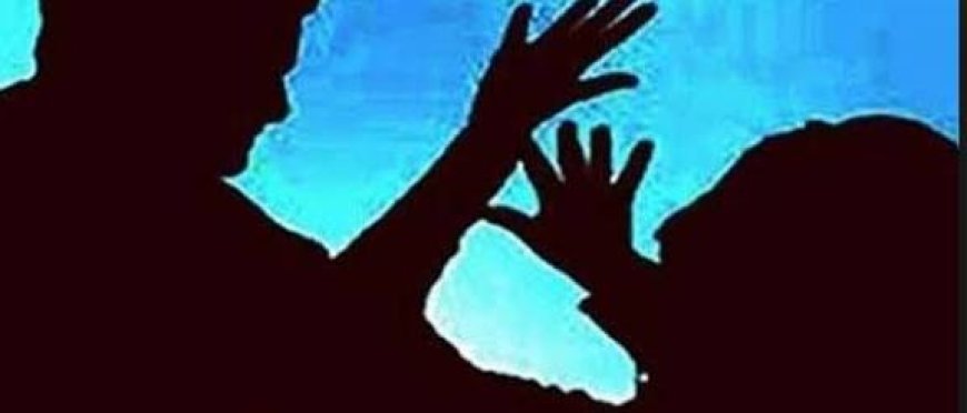 വിശ്രമ മുറിയിലേക്ക് പോയ പോലീസുകാരിക്ക് നേരെ പോലീസുകാരന്റെ അതിക്രമം; സ്ത്രീത്വത്തെ അപമാനിച്ചതിൽ കേസ്, സംഭവം കൊല്ലത്ത്*