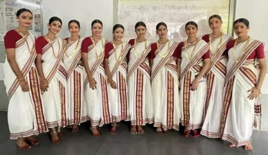 സംസ്ഥാന സിബിഎസി കലോൽസവത്തിൽ മിതത്വവും പാരമ്പര്യവും നിലനിർത്തി തിരുവാതിര കളിയിൽ ഭാവൻസ് വിദ്യാമന്ദിർ