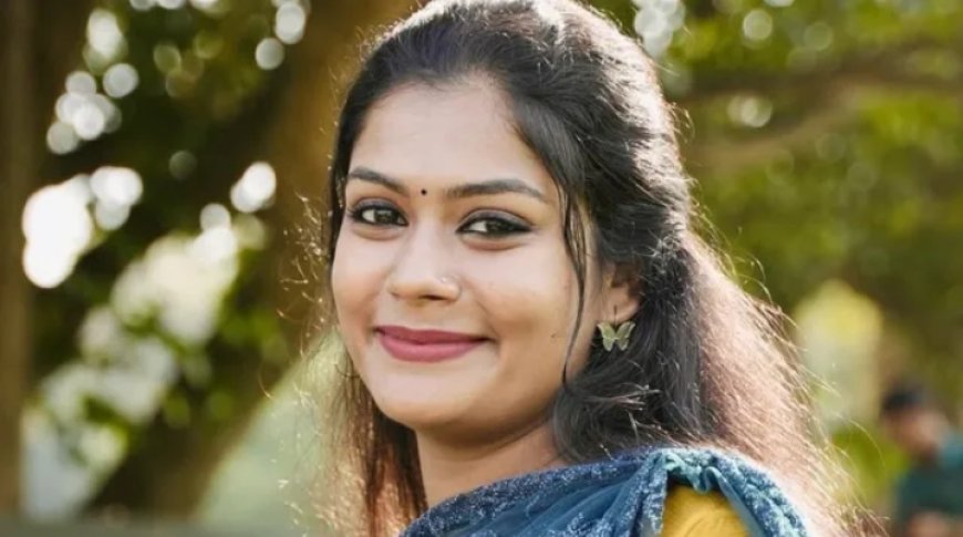 തിരുവനന്തപുരം യുഡിഎഫ് സ്ഥാനാർഥി വൈഷ്ണ സുരേഷിന്റെ പേര് വെട്ടിയ സംഭവം.  തെരഞ്ഞെടുപ്പ് കമ്മീഷൻ ഹിയറിങ് ഇന്ന്