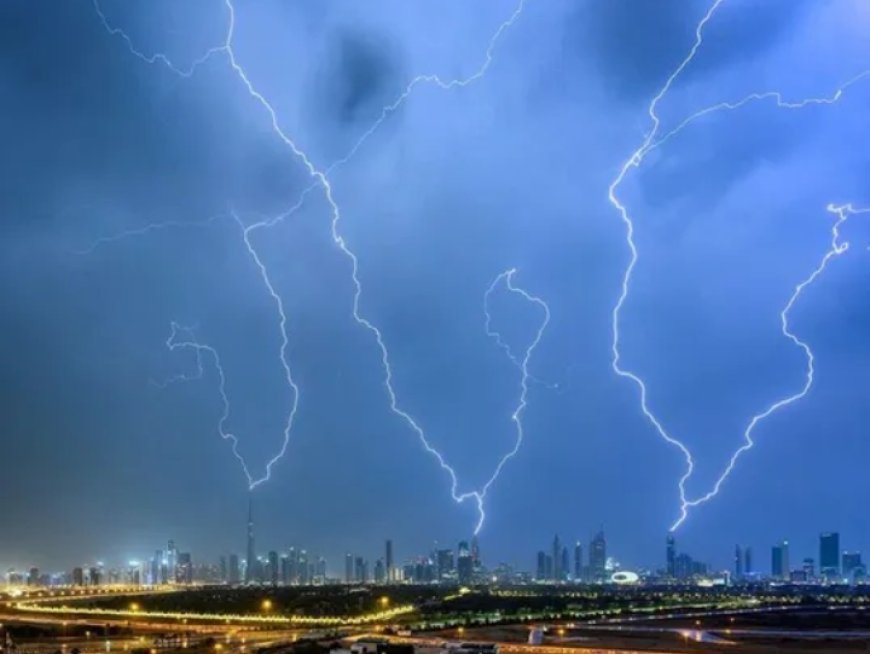 സംസ്ഥാനത്ത് ഇന്നും മഴ തുടരും, ഏഴ് ജില്ലകളിൽ യെല്ലോ അലേർട്ട്