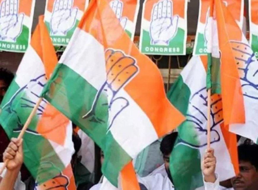 കാസർഗോഡ് തദ്ദേശ തെരഞ്ഞെടുപ്പ് സ്ഥാനാർഥി നിർണയത്തിൽ തർക്കം: കോൺഗ്രസ് മണ്ഡലം കമ്മറ്റി ഓഫീസ് പ്രവർത്തകർ അടച്ചു പൂട്ടി