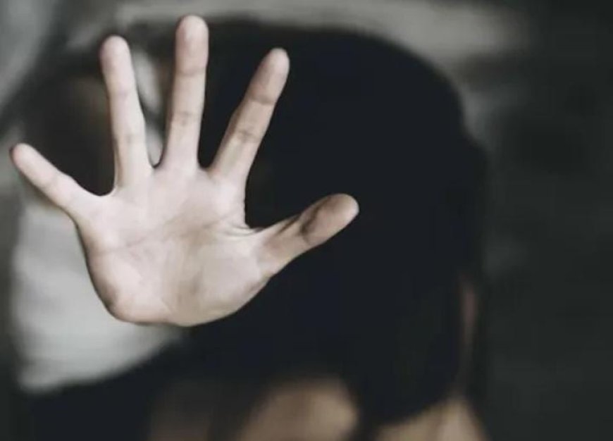 പതിനൊന്ന് വയസ്സുകാരിക്ക് നേരെ ലൈംഗികാതിക്രമം: മദ്രസ അധ്യാപകൻ അറസ്റ്റിൽ.  ഇയാൾക്കെതിരെ നേരത്തെയും സമാനമായ ലൈംഗിക അതിക്രമ പരാതികൾ ഉയർന്നിരുന്നു