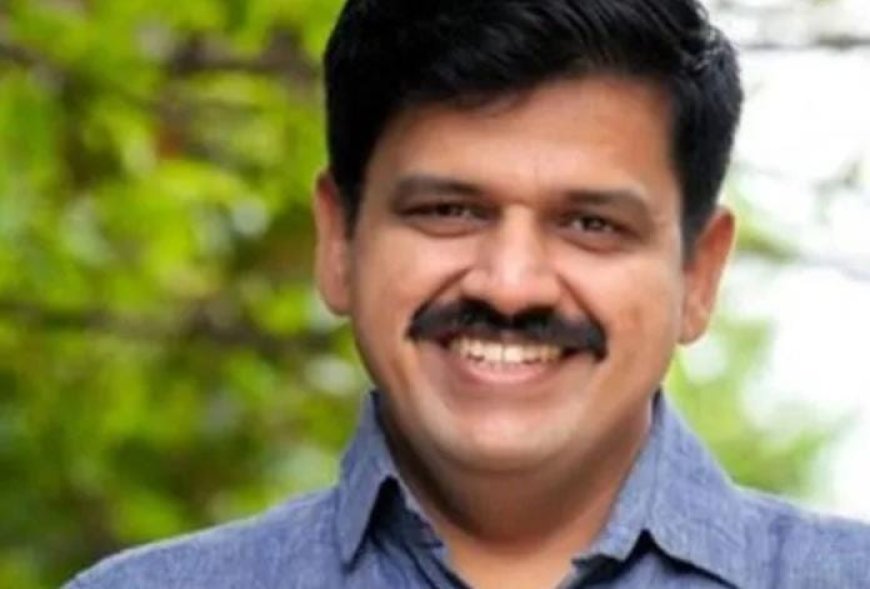 അധിജീവിതയുടെ ഐഡന്റിറ്റി വെളിപ്പെടുത്തി.  കെപിസിസി ജനറൽ സെക്രട്ടറി സന്ദീപ് വാര്യരെ പ്രതി ചേർത്തു