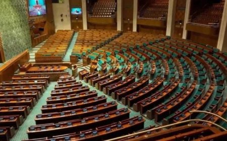 പാർലമെന്റ് ശീതകാല സമ്മേളനം: സർവകക്ഷി യോഗത്തിൽ എസ്ഐആറിനെക്കുറിച്ച് ചർച്ച വേണമെന്ന് ആവശ്യപ്പെട്ട് പ്രതിപക്ഷം ; സർക്കാർ സഹകരണം തേടുന്നു