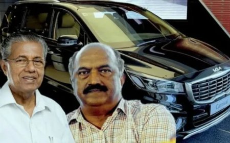 സംസ്ഥാനം രൂക്ഷമായ സാമ്പത്തിക പ്രതിസന്ധിയിൽ. ട്രഷറി നിയന്ത്രണങ്ങളിൽ ഇളവ് വരുത്തി മുഖ്യമന്ത്രിക്കായി പുതിയ കാർ വാങ്ങാൻ 1.10 കോടി രൂപ അനുവദിച്ചു. നിലവിൽ മുഖ്യമന്ത്രി ഉപയോഗിക്കുന്ന രണ്ട് വാഹനങ്ങൾക്ക് പകരമായാണ് പുതിയ വാഹനം വാങ്ങുന്നത്