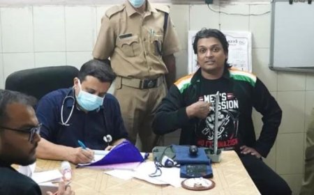 നിരാഹാര സമരത്തിലാ ണെന്ന് രാഹുൽ ജയിൽ സൂപ്രണ്ടിന് എഴുതി നൽ കി; രാഹുൽ ഈശ്വറിനെ സെൻട്രൽ ജയിലിലേക്ക് മാറ്റി. നടപടി ഡോക്ടറുടെ സേവനം ലഭ്യമാക്കാൻ.  നിലവിൽ ജയിലിൽ കഴിയു ന്നത് വെള്ളം മാത്രം കുടിച്ച്