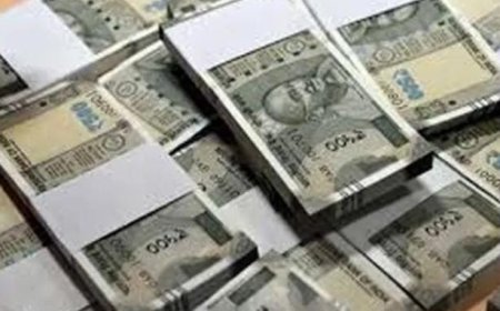 രേഖകളില്ലാതെ ഓട്ടോയിൽ കടത്തുകയായിരുന്ന ലക്ഷം രൂപയുമായി യുവാവ് നാദാപുരം എക്സൈസിന്റെ പിടിയിലായി