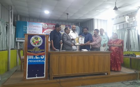 തിരുവനന്തപുരം കാരുണ്യ റൂറൽ കൾച്ചറൽ ഡെവലപ്പ്മെന്റ് ചാരിറ്റബിൾ സൊസൈറ്റിയുടെ മാധ്യമ പുരസ്‌കാരം കേരള ന്യൂസ്‌ മീഡിയ റിപ്പോർട്ടർ എം ദൗലത് ഷാ ഏറ്റുവാങ്ങി