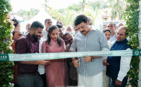 കൊട്ടാരക്കരക്ക് തിലകക്കുറിയായി Spinners Hygenic Restro Cafe