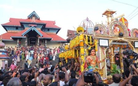 *തങ്കഅങ്കി ഘോഷയാത്ര ഇന്നു(ഡിസംബർ 26) സന്നിധാനത്ത്* 