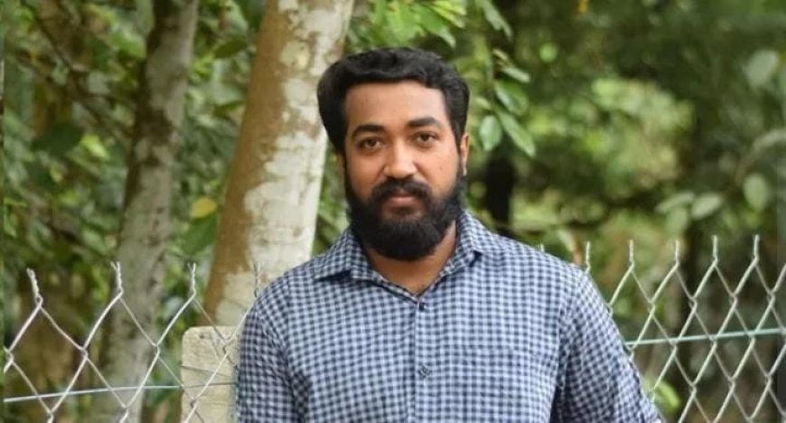 കോതനല്ലൂരിൽ വാഹനാപകടത്തിൽ യുവാവ് മരിച്ചു. എം.വി.ഐ.പി. തൂക്കുപാലത്തിൽ സുഹൃത്തുമായി സംസാരിച്ചിരിക്കെ അമിത വേഗതയിൽ വന്ന സ്കൂട്ടർ ഇടിച്ച് ഗുരുതരമായി പരുക്കേൽക്കുകയായിരുന്നു