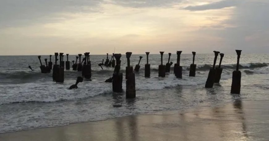 കോഴിക്കോട് സൗത്ത് ബീച്ചിൽ യുവാവിന്റെ മൃതദേഹം