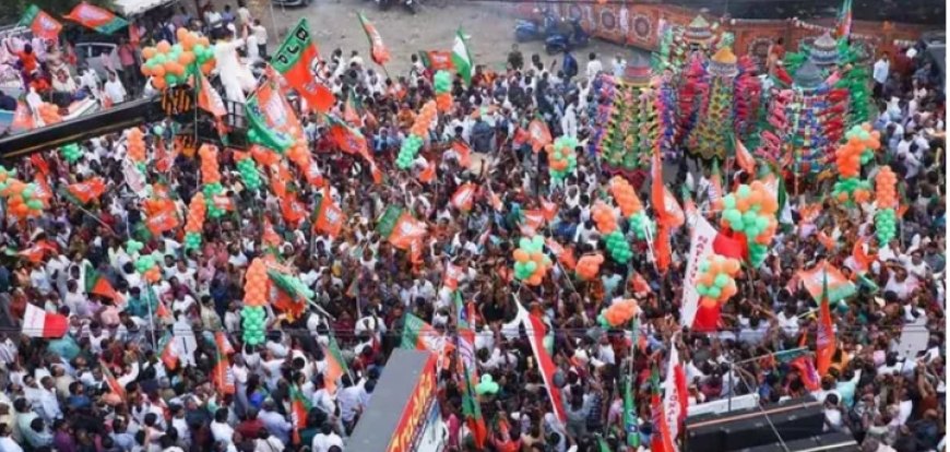 തദ്ദേശ തെരഞ്ഞെടുപ്പിൽ ഒന്നാം ഘട്ട വോട്ടെടുപ്പ് നടക്കുന്ന ഏഴു ജില്ലകളിലെ പരസ്യ പ്രചാരണം ഇന്നവസാനിക്കും.  കലാശക്കൊട്ട് വൈകീട്ട് ആറിന്.  അനൗൺസ്മെന്റുകളും ജാഥകളും പ്രകടനങ്ങളും ഇന്നു വൈകീട്ടോടെ അവസാനിക്കും.