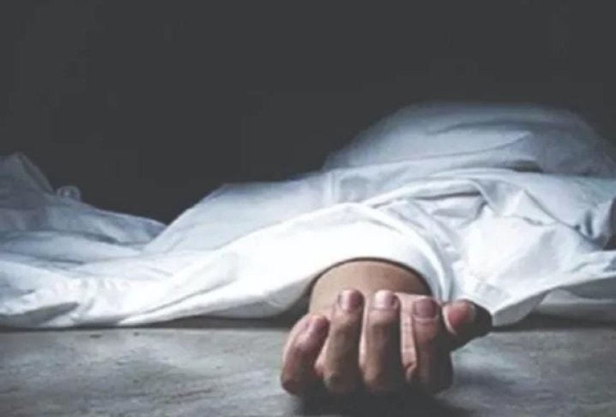 അച്ഛനെ കുത്തിപ്പരിക്കേൽപ്പിച്ചശേ ഷം ഒളിവിൽപോയ മകൻ മരിച്ചനിലയിൽ