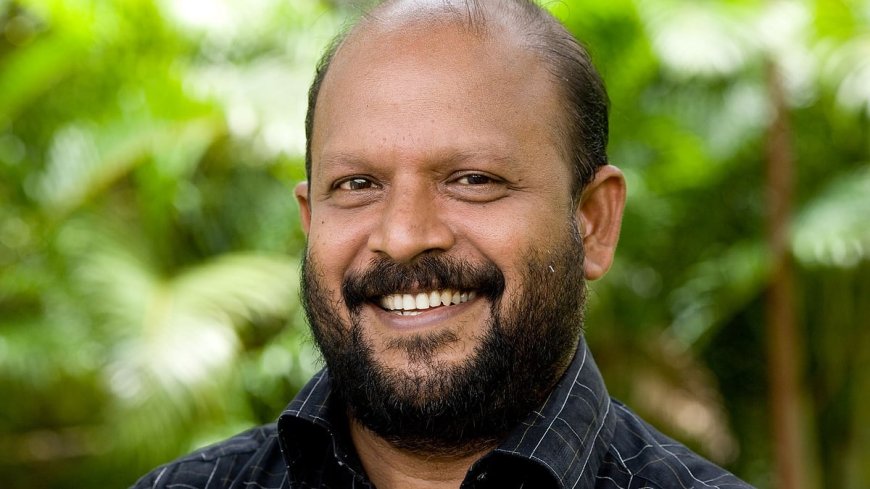 *ലോക്‌സഭയില്‍ സുരേഷ് ഗോപിക്ക് വോട്ട് തൃശൂരില്‍, തദ്ദേശ തെരഞ്ഞെടുപ്പില്‍ തിരുവനന്തപുരത്തും; എങ്ങനെ? വിശദീകരിക്കണമെന്ന് വി എസ് സുനില്‍കുമാര്‍*