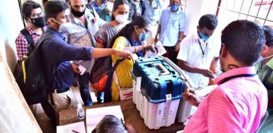 വടക്കൻ കേരളം നാളെ പോളിം​ഗ് ബൂത്തിലേക്ക്; തദ്ദേശ തെരഞ്ഞെടുപ്പ് രണ്ടാം ​ഘട്ടം; പോളിം​ഗ് സാമ​ഗ്രികളുടെ വിതരണം പൂർത്തിയായി