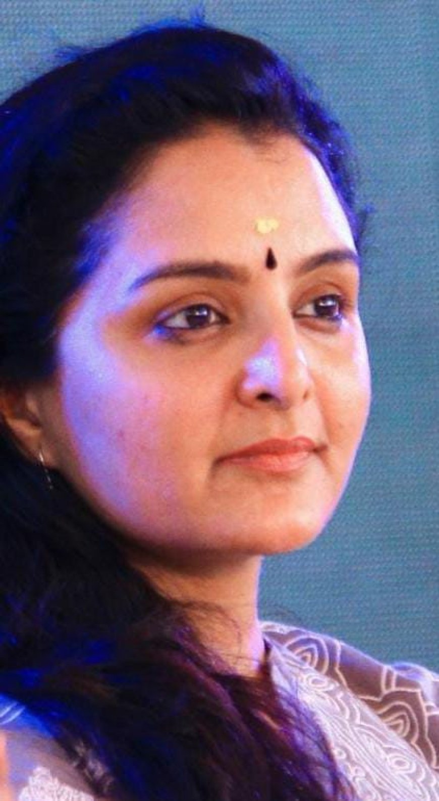 *'കുറ്റം ചെയ്തവർ മാത്രമേ ശിക്ഷിക്കപ്പെട്ടിട്ടുള്ളൂ, ആസൂത്രണം ചെയ്തവർ ആരായാലും അവർ പുറത്ത് പകൽവെളിച്ചത്തിലുണ്ട്'; പ്രതികരിച്ച് മഞ്ജു വാര്യർ*