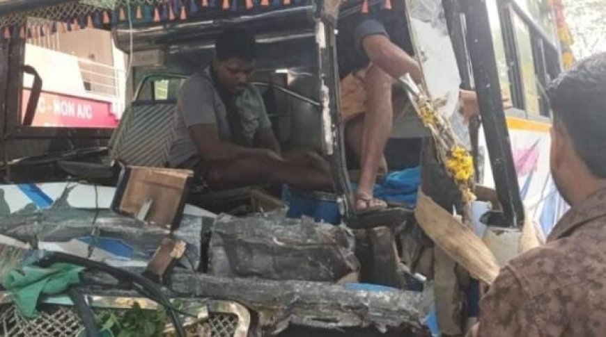 പത്തനംതിട്ടയിൽ ശബരിമല തീർഥാടകര്‍ സഞ്ചരിച്ച വാഹനം അപകടത്തിൽപ്പെട്ടു