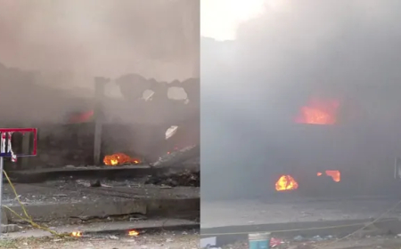 തൃശൂരിൽ വൻ തീപിടിത്തം; റെയിൽവേ പാർക്കിങിൽ അഞ്ഞൂറിലധികം ബൈക്ക് കത്തിനശിച്ചു